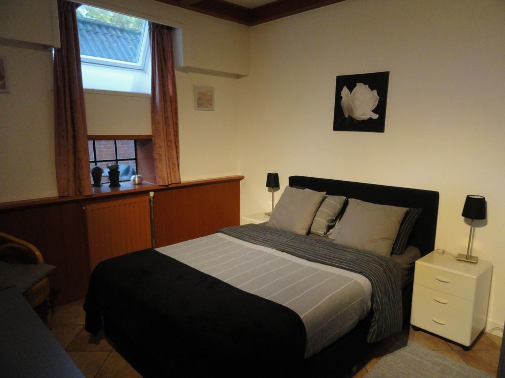B&B Herberg Foestrum Westergeest Exterior foto